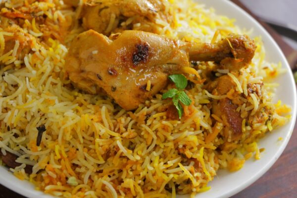 Hyderabadi Chicken Dum Biryani